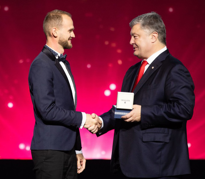 Переможець Global Teacher Prize Ukraine-2018 Олександр Жук не зупиниться на досягнутому. Фото з сайту president.gov.ua